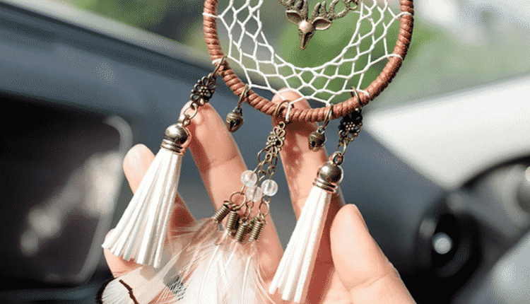 صائدة الأحلام أو Dream Catcher